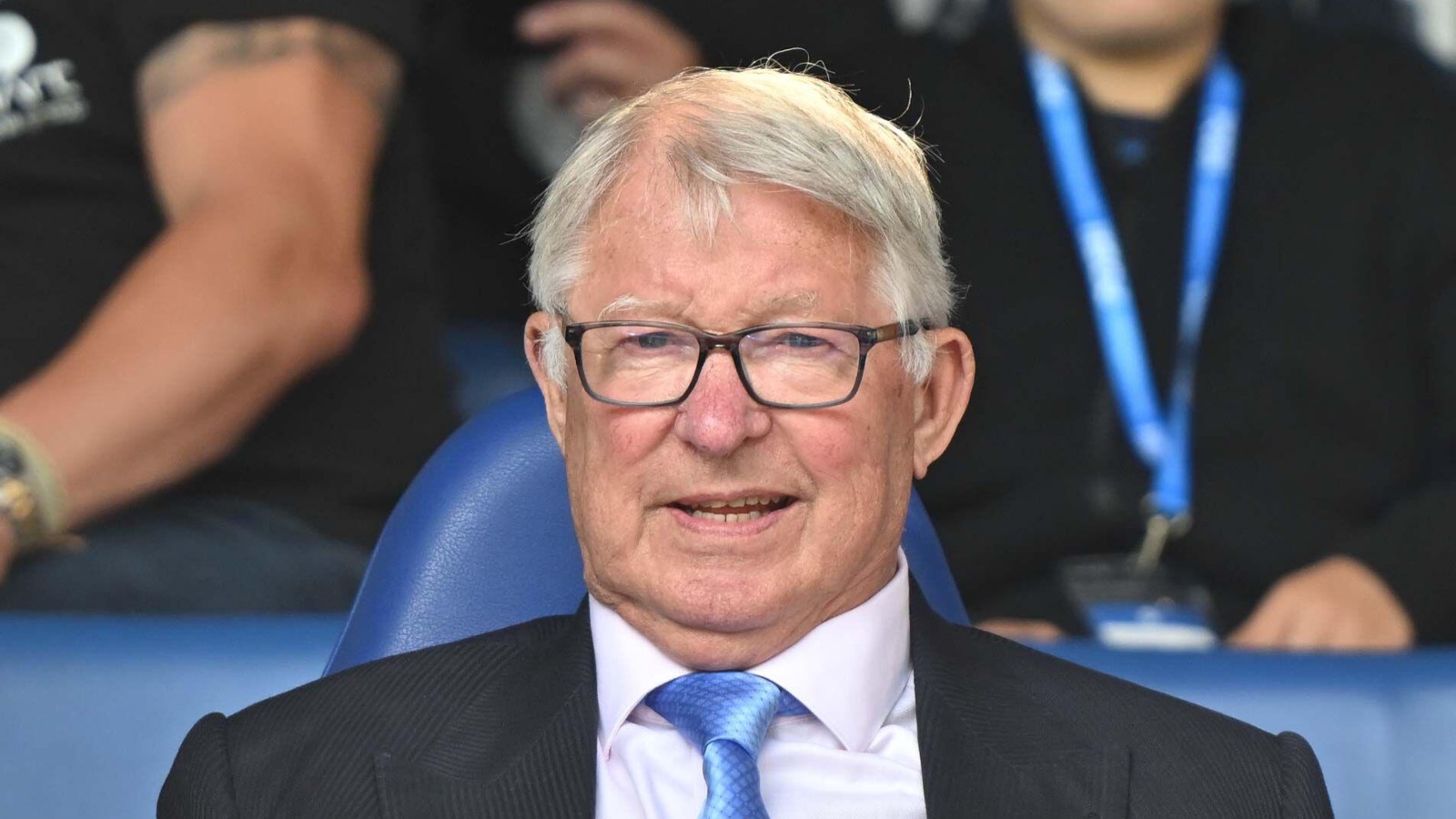 Sir Alex Ferguson savages ‘boring’ Gunners in congratulations text to PSG president